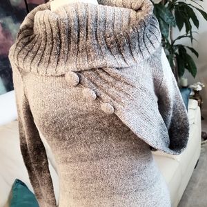 NWOT One A Heathered Sweater With Button Sleeve